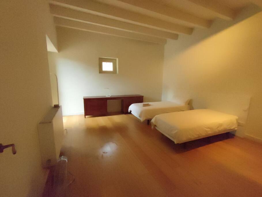 Designer Home With Pool Near Beach And Village Alella Bagian luar foto
